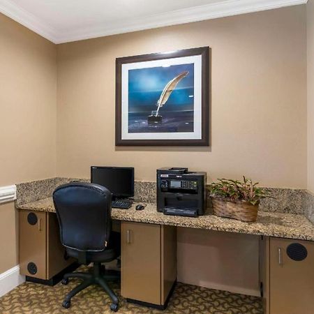 Comfort Inn & Suites Тифтон Экстерьер фото