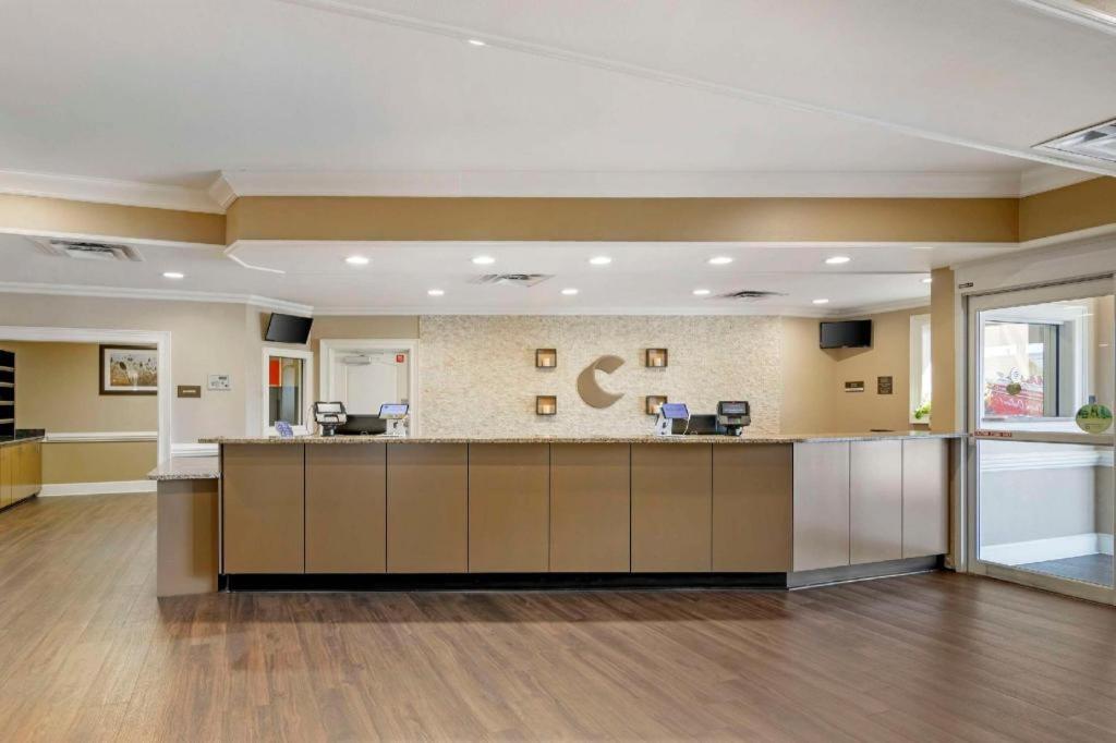 Comfort Inn & Suites Тифтон Экстерьер фото