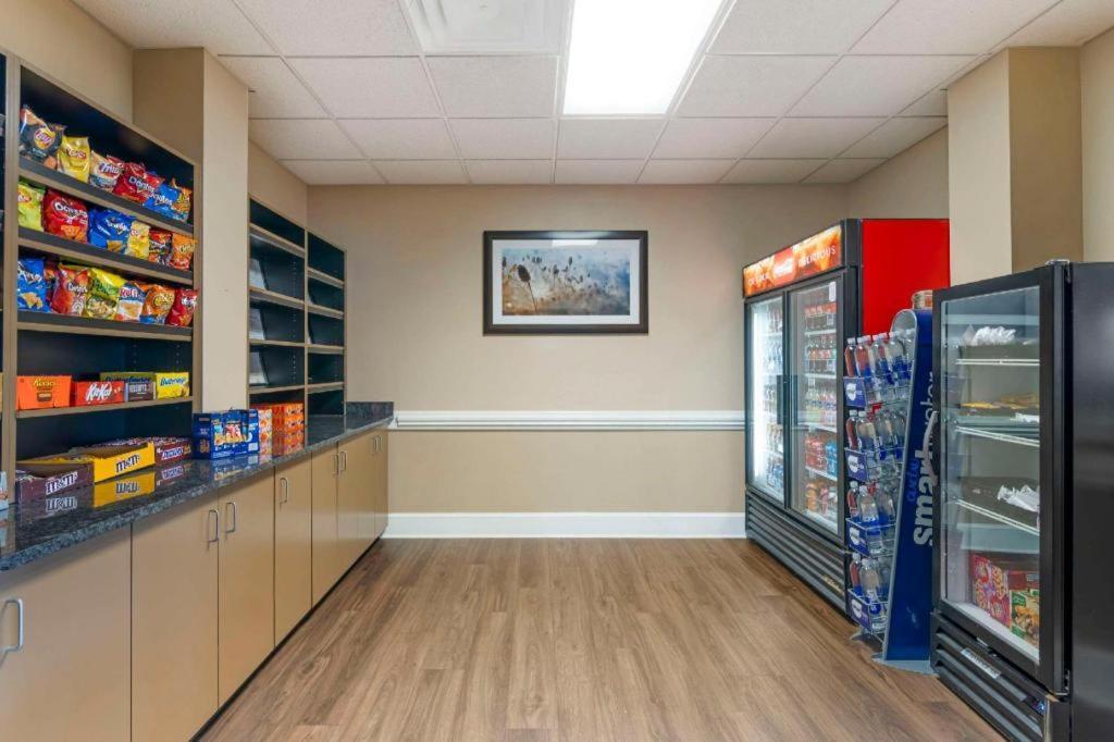 Comfort Inn & Suites Тифтон Экстерьер фото